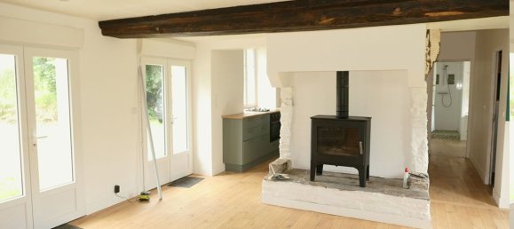 3 bedrooms House in Manche, France No. 357128 2