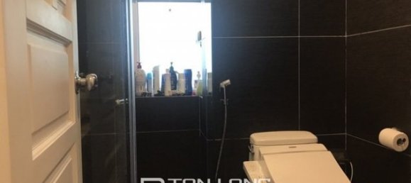 3 bedrooms Apartment in Tay Ho, Vietnam No. 1298 6