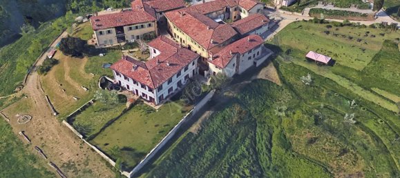 Apartamento de 3 habitaciónes en La Valletta Brianza, Italy No. 8082 4