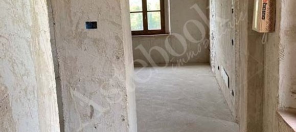 Apartamento de 3 habitaciónes en La Valletta Brianza, Italy No. 8082 8