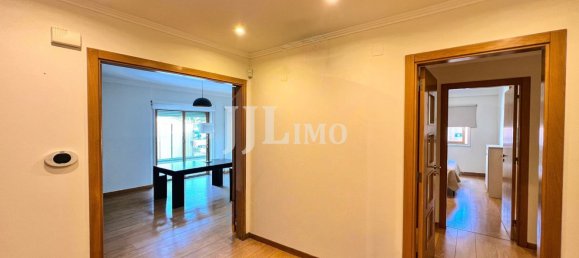 3 bedrooms Apartment in Oeiras, Portugal No. 177243 2