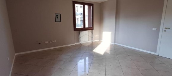 Apartamento de 3 habitaciónes en Brescia, Italy No. 235009 31