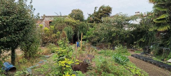 11 rooms House in Udine, Italy No. 21621 8