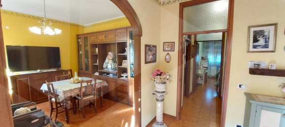 Квартира с 3 комнатами в Фьорано Моденесе, Италия № 24736 5