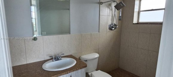 Коммерческая недвижимость с 2 спальнями в Майами, Майами-Дейд, Флорида, США № 614361 14