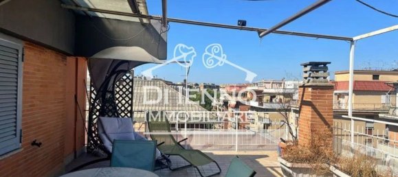 3 rooms Penthouse in Rome, Italy No. 280184 2