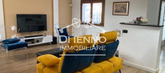 3 rooms Penthouse in Rome, Italy No. 280184 10