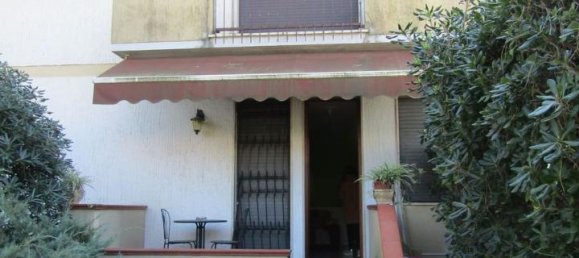 3 rooms Apartment in Camaiore, Italy No. 227382 6