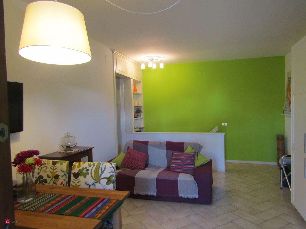 3 rooms Apartment in Camaiore, Italy No. 227382