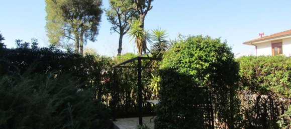 3 rooms Apartment in Camaiore, Italy No. 227382 10
