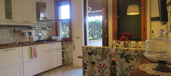 3 rooms Apartment in Camaiore, Italy No. 227382 3
