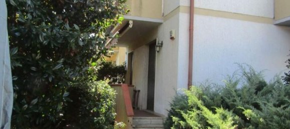 3 rooms Apartment in Camaiore, Italy No. 227382 7