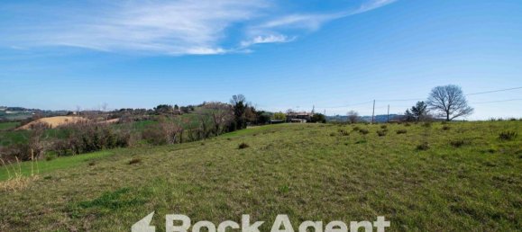 Terrain à Fano, Italy 6892m² No. 290263 7