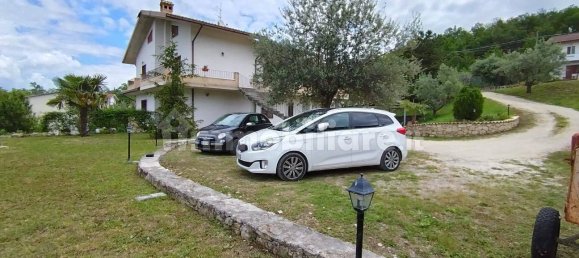 3 Schlafzimmer Villa in Lettomanoppello, Italy, Nr. 348515 20