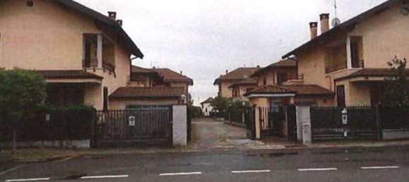 5-salle Maison à Cornaredo, Italy No. 164600 38