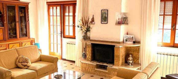 Вилла с 5 комнатами в Террачина, Италия № 91188 5