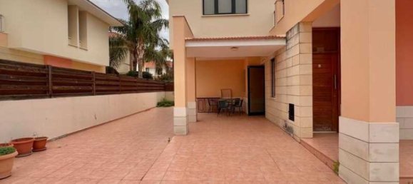 4 Schlafzimmer Haus in Pyla, Cyprus, Nr. 6533 7