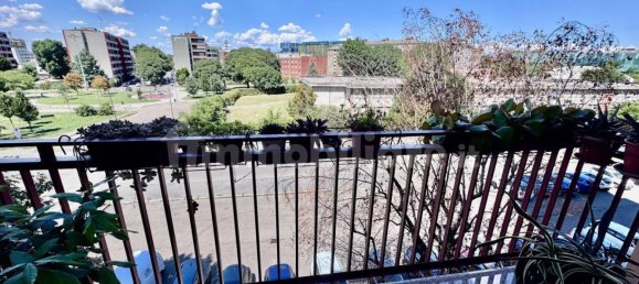 2 bedrooms Apartment in Milan, Italy No. 337503 8