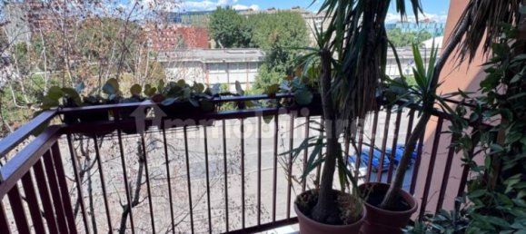 2 bedrooms Apartment in Milan, Italy No. 337503 10