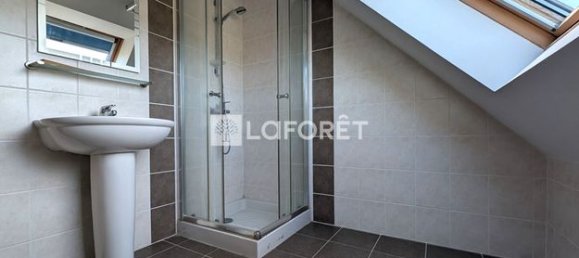 Casa de 4 dormitorios en Saint-Vit, France No. 356507 8