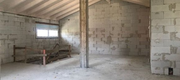 4-Zimmer Villa in Lavena Ponte Tresa, Italy, Nr. 283246 12