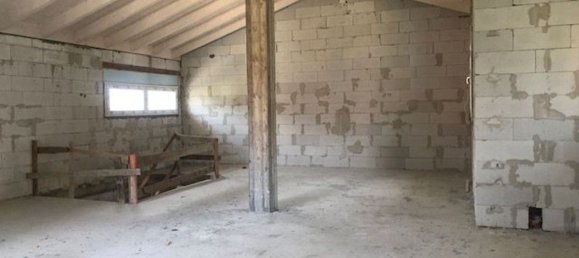 4-Zimmer Villa in Lavena Ponte Tresa, Italy, Nr. 283246 11