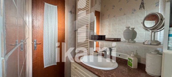 2 Schlafzimmer Haus in Pierrefitte-sur-Sauldre, France, Nr. 160895 8