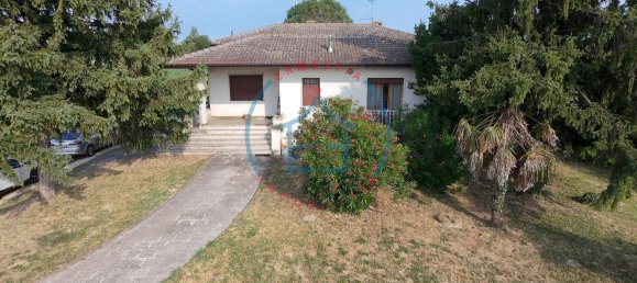 7 chambres Villa à Montagnana, Italy No. 327513 11