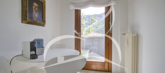 3 bedrooms Apartment in Trento, Italy No. 281995 9