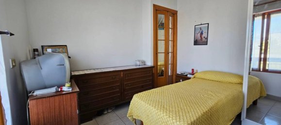 3 Schlafzimmer Villa in Anzio, Italy, Nr. 360332 27