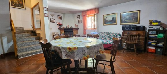 3 Schlafzimmer Villa in Anzio, Italy, Nr. 360332 13