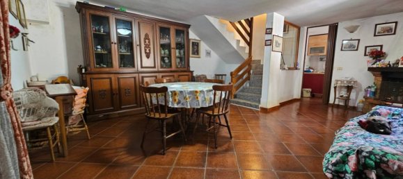 3 Schlafzimmer Villa in Anzio, Italy, Nr. 360332 11