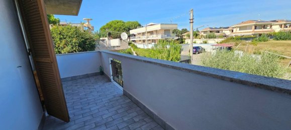3 Schlafzimmer Villa in Anzio, Italy, Nr. 360332 35