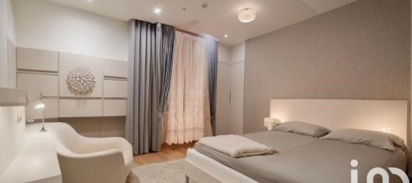 4 Schlafzimmer Haus in Vierzon, France, Nr. 43212 9