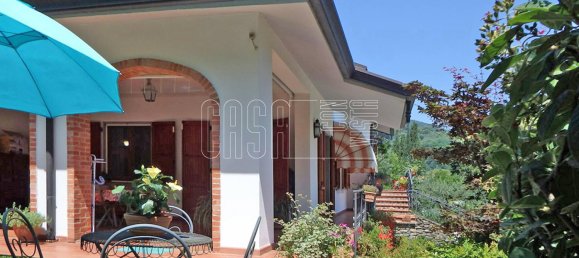 9 bedrooms House in Ameglia, Italy No. 107729 3