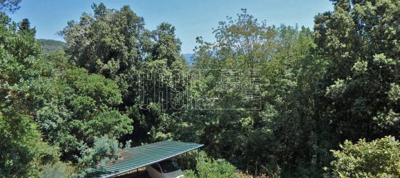 9 bedrooms House in Ameglia, Italy No. 107729 2