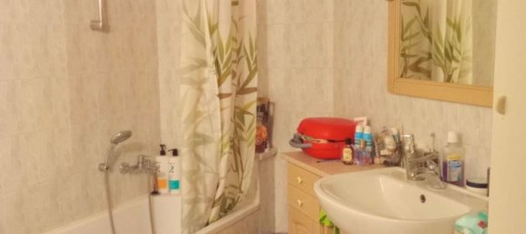 Квартира с 3 комнатами в Гаттинара, Италия № 257118 10