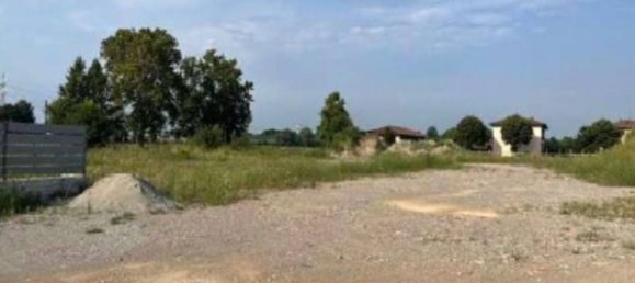 قطعة أرض في Stezzano, Italy 25924متر مربع رقم 373647 2