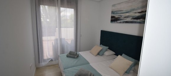Apartamento de 2 dormitorios en Estepona, Spain No. 48640 40