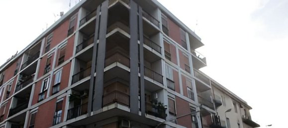 Квартира с 9 комнатами в Мессина, Италия № 43058 3