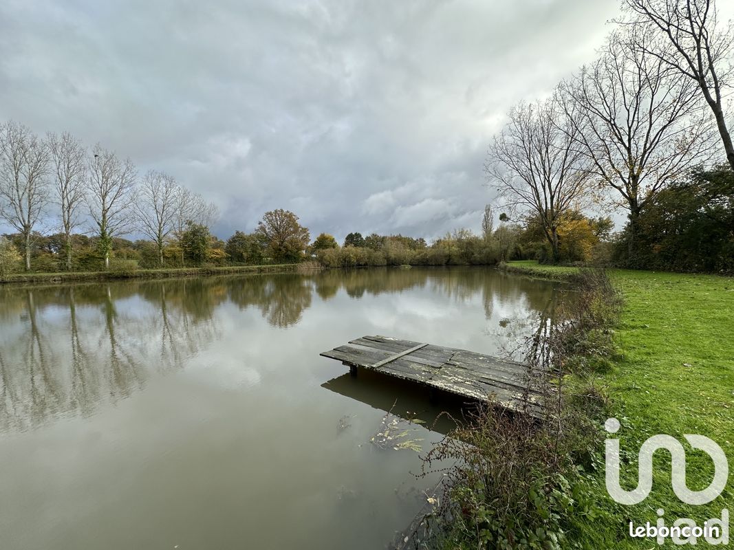  قطعة أرض في Saint-Aout, France 17800متر مربع رقم 215625