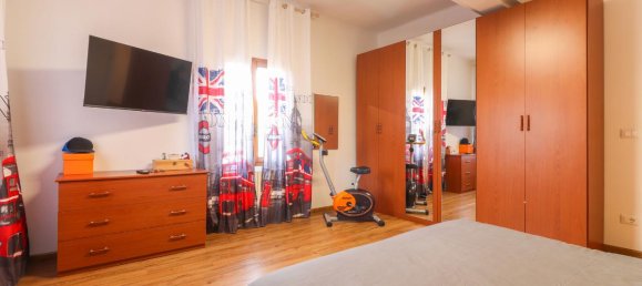 4 rooms Apartment in Zola Predosa, Italy No. 41034 21