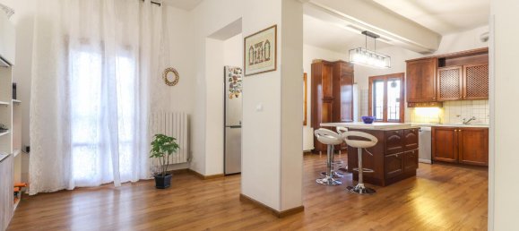 4 rooms Apartment in Zola Predosa, Italy No. 41034 6