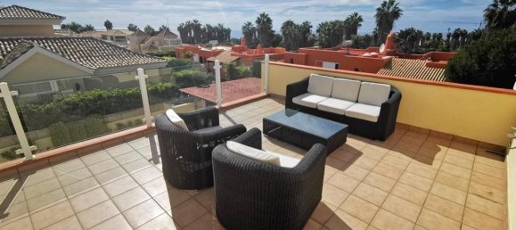 5 bedrooms Villa in Adeje, Spain No. 25024 4