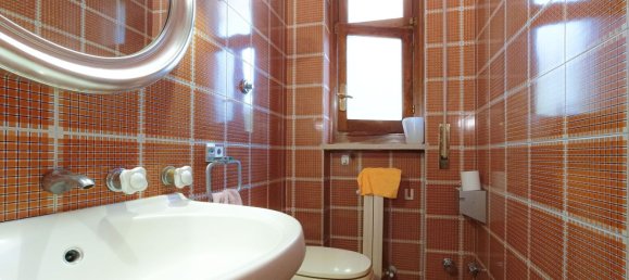 9 bedrooms Villa in Bari, Italy No. 316741 23