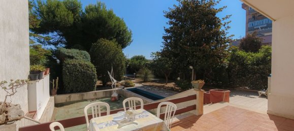 9 bedrooms Villa in Bari, Italy No. 316741 19