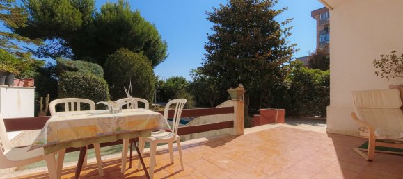 9 bedrooms Villa in Bari, Italy No. 316741 7