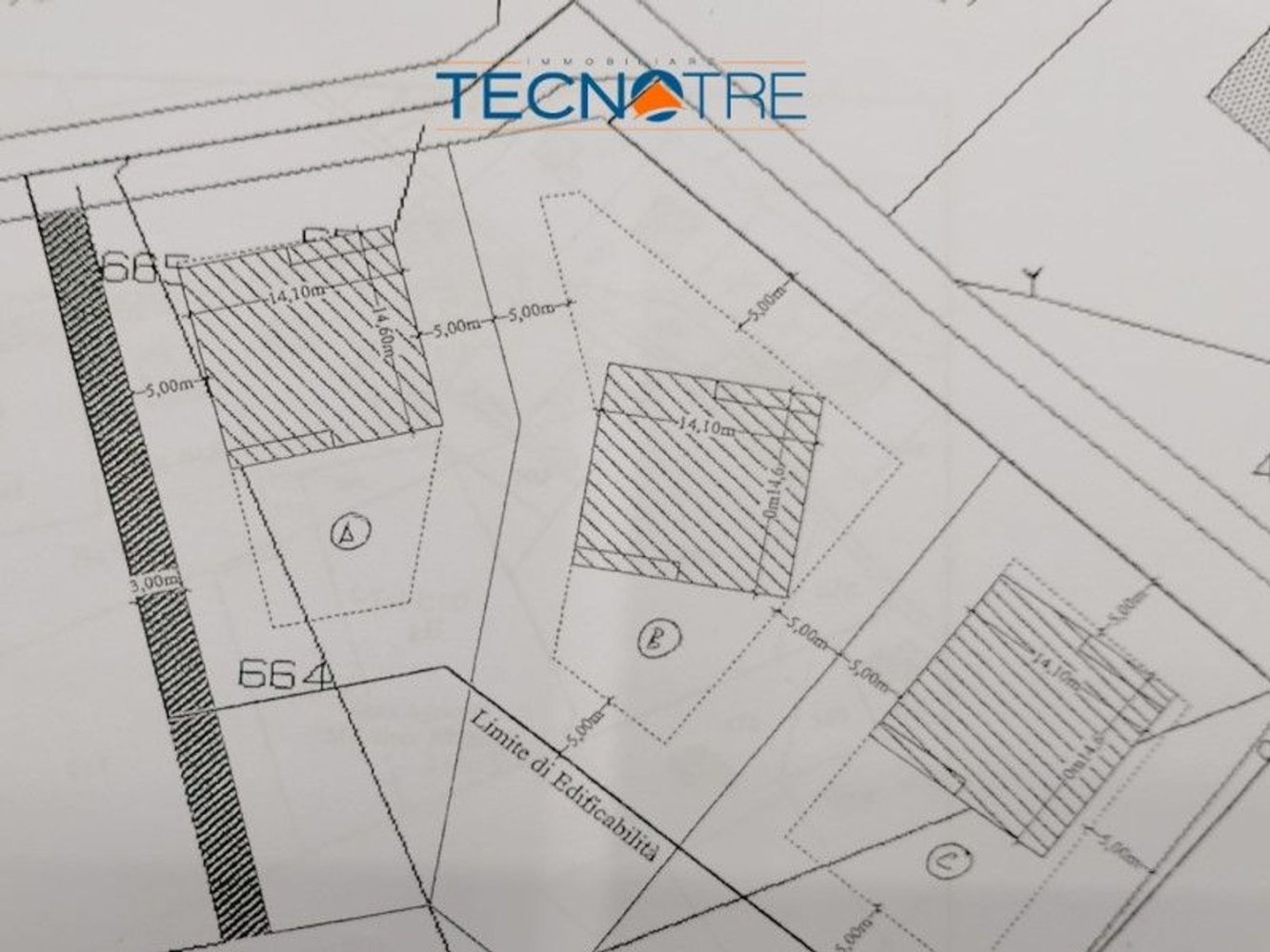 Terreno en Colonnella, Italy 1200 m² No. 201446