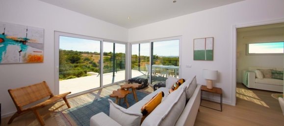 3 bedrooms Villa in Lagoa, Portugal No. 139065 4