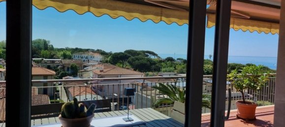 Ático de 4 habitaciónes en Massa, Italy No. 284399 49